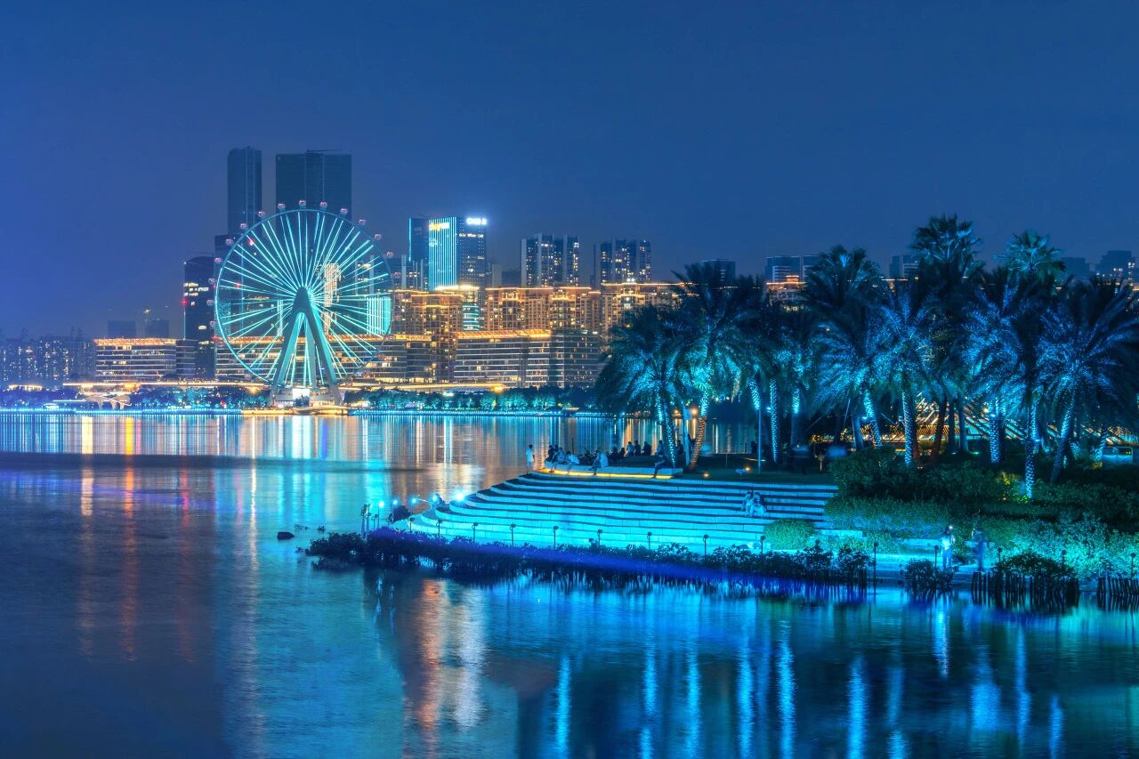 海天为幕，灯光为笔：中建照明点亮前海湾， 共绘城市“星辰大海”